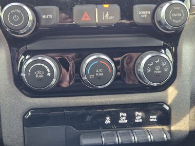 2026 RAM Ram 1500 RAM 1500 TRADESMAN CREW CAB 4X4 5'7' BOX