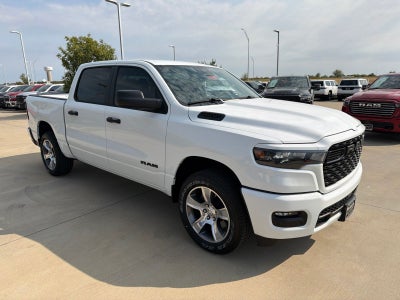 2026 RAM Ram 1500 RAM 1500 EXPRESS CREW CAB 4X4 5'7' BOX