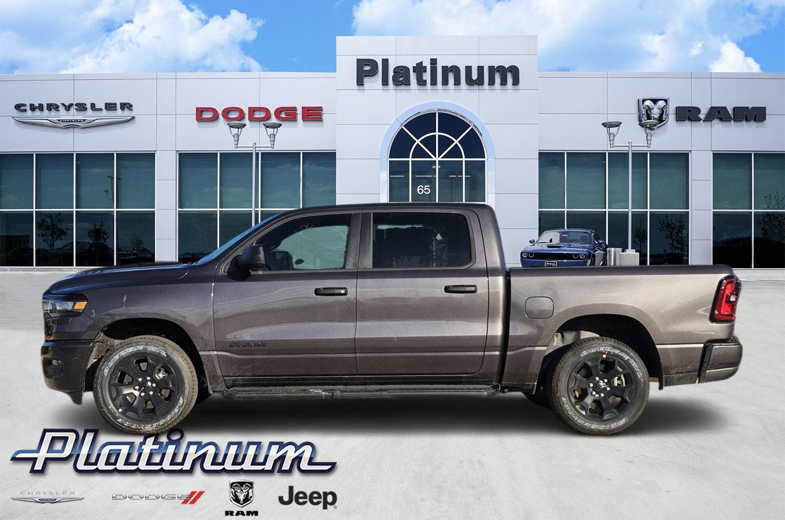 2026 RAM Ram 1500 RAM 1500 EXPRESS CREW CAB 4X4 5'7' BOX