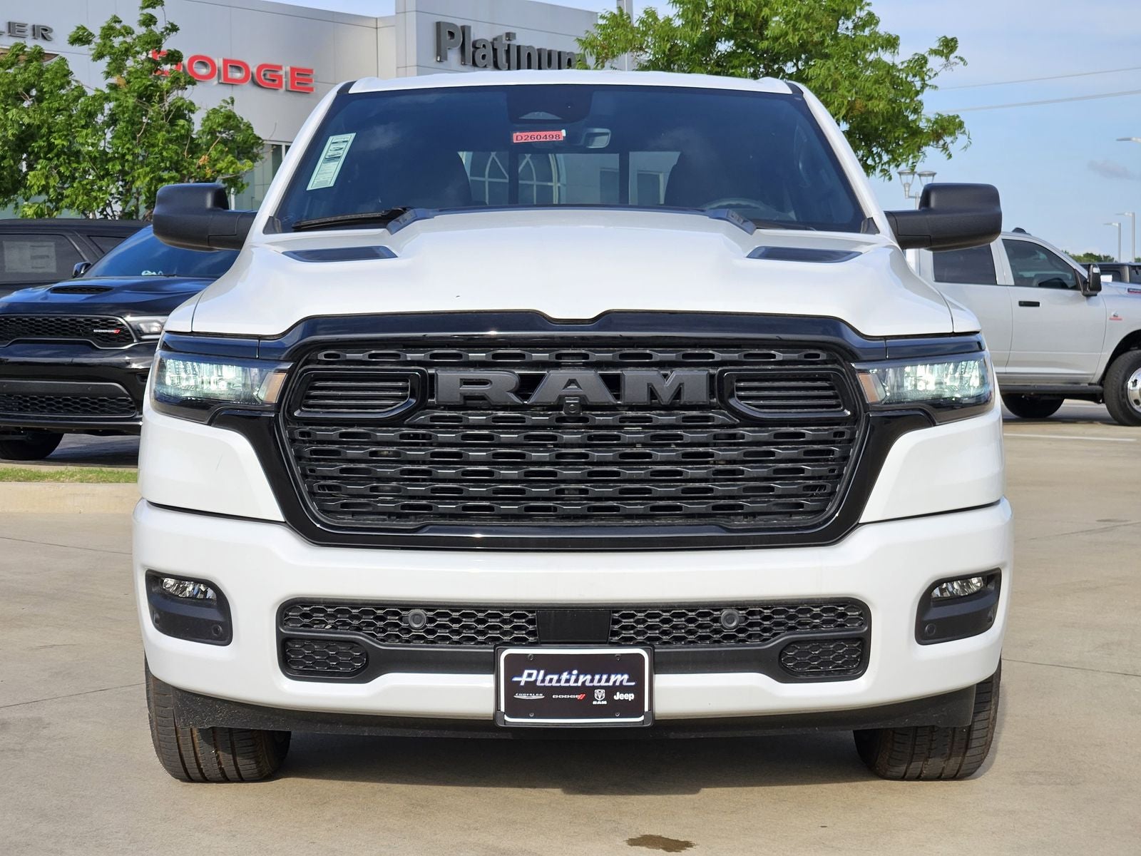 2026 RAM Ram 1500 RAM 1500 EXPRESS CREW CAB 4X4 5'7' BOX
