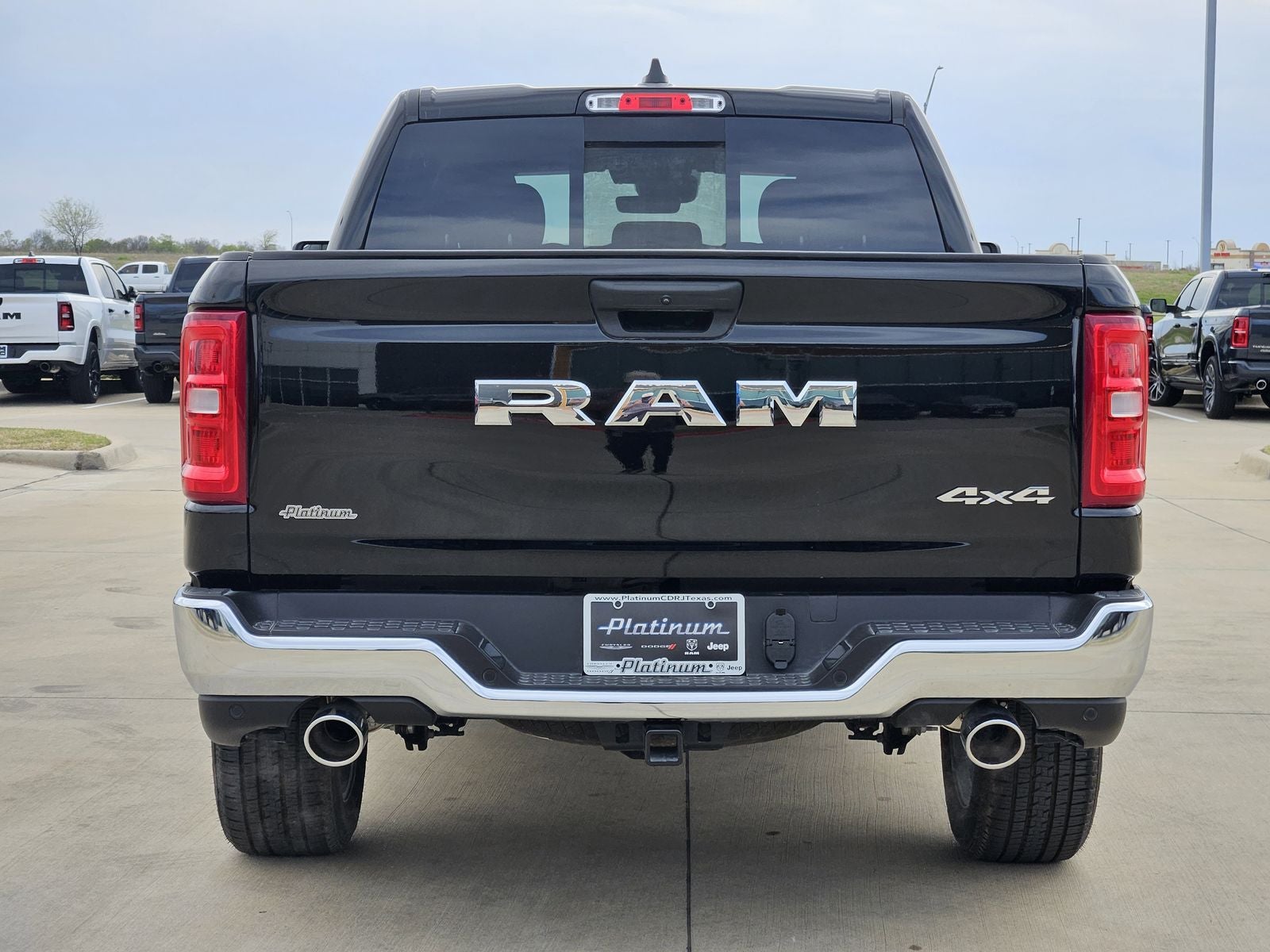2026 RAM Ram 1500 RAM 1500 TRADESMAN CREW CAB 4X4 5'7' BOX