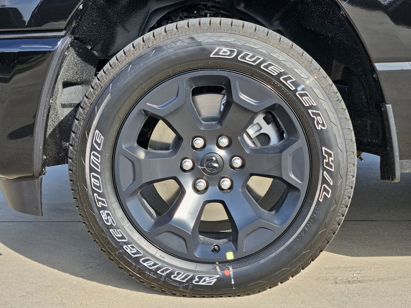 2026 RAM Ram 1500 RAM 1500 EXPRESS CREW CAB 4X4 5'7' BOX
