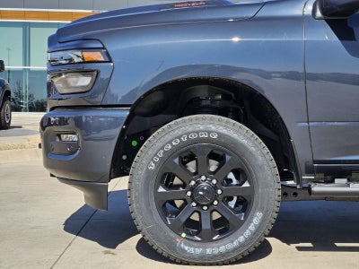 2026 RAM Ram 2500 RAM 2500 BLACK EXPRESS CREW CAB 4X4 6'4' BOX