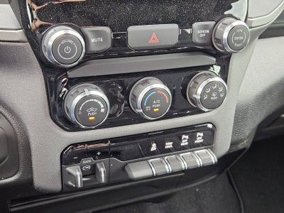 2026 RAM Ram 2500 RAM 2500 BLACK EXPRESS CREW CAB 4X4 6'4' BOX