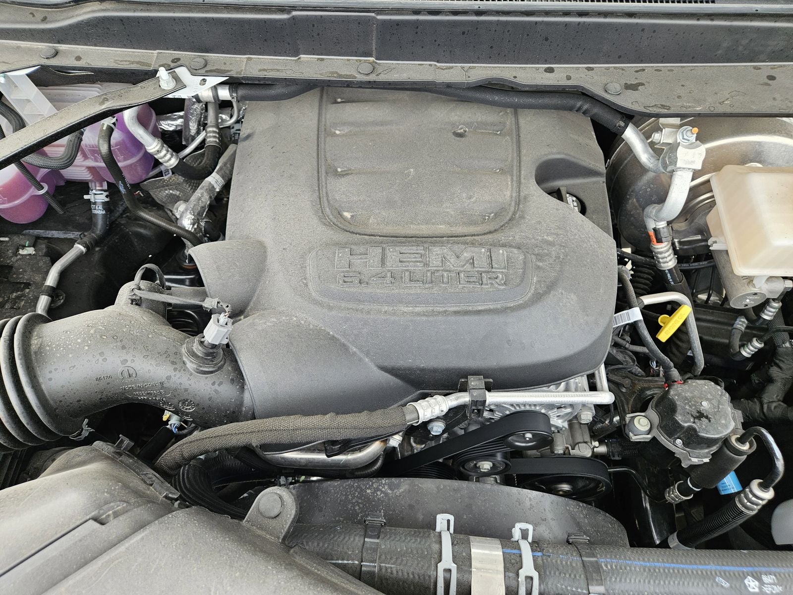 2026 RAM Ram 2500 RAM 2500 BLACK EXPRESS CREW CAB 4X4 6'4' BOX