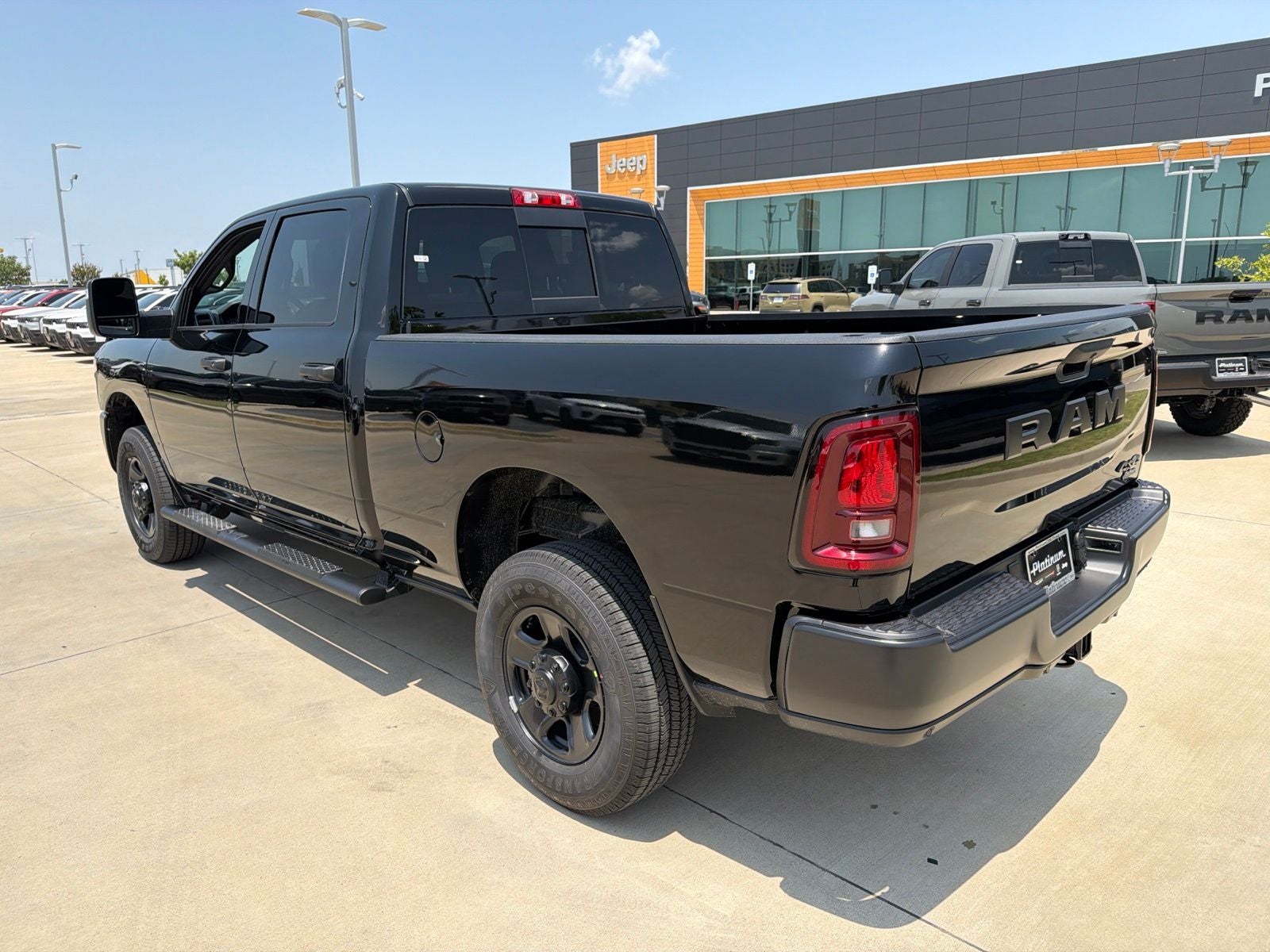 2026 RAM Ram 2500 RAM 2500 TRADESMAN CREW CAB 4X4 6'4' BOX