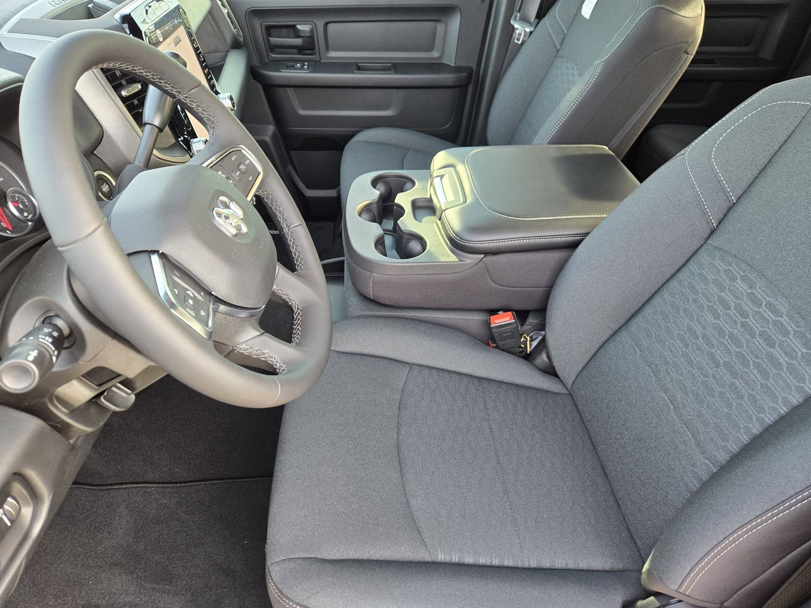 2025 RAM Ram 2500 RAM 2500 TRADESMAN CREW CAB 4X4 8' BOX