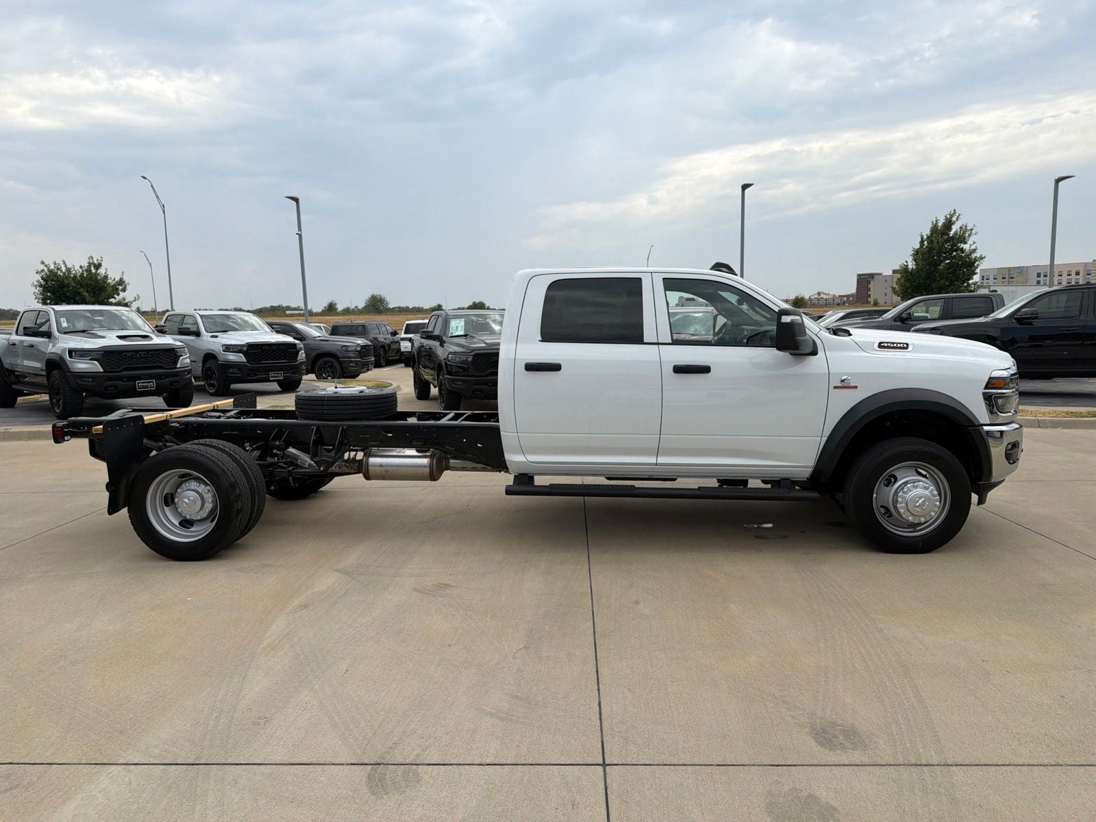 2027 RAM 4500 Chassis Cab Tradesman