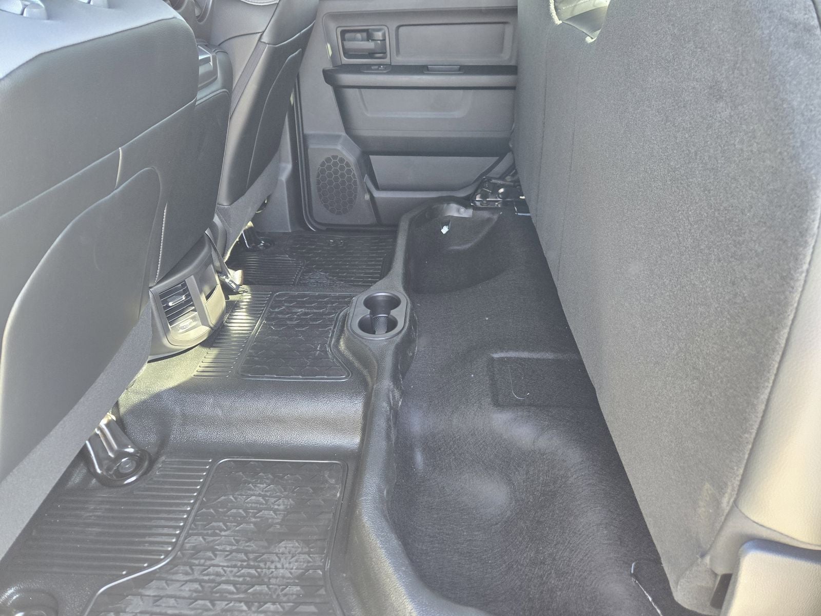 2026 RAM Ram 5500 Chassis Cab RAM 5500 TRADESMAN CHASSIS CREW CAB 4X4 84' CA