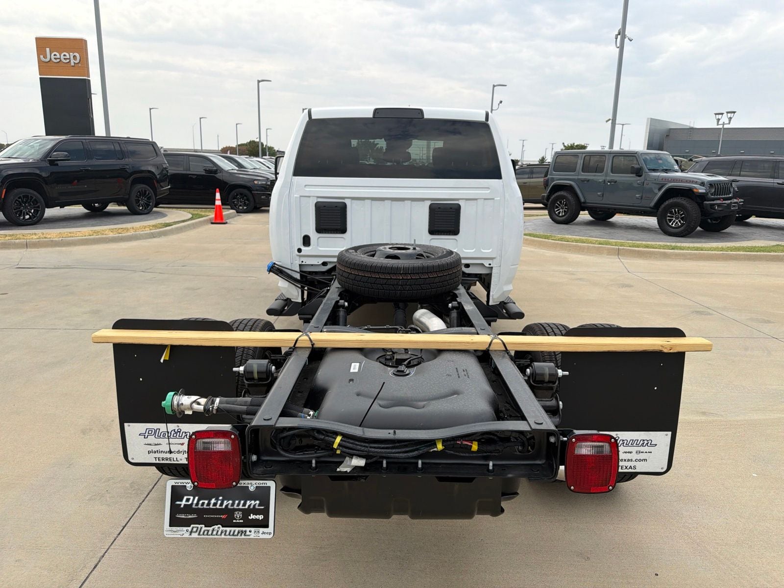 2027 RAM 3500 Chassis Cab Tradesman