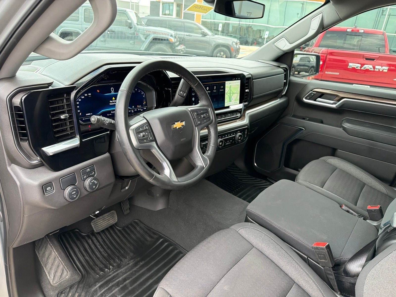 2025 Chevrolet Silverado 1500 2WD Crew Cab Short Bed LT