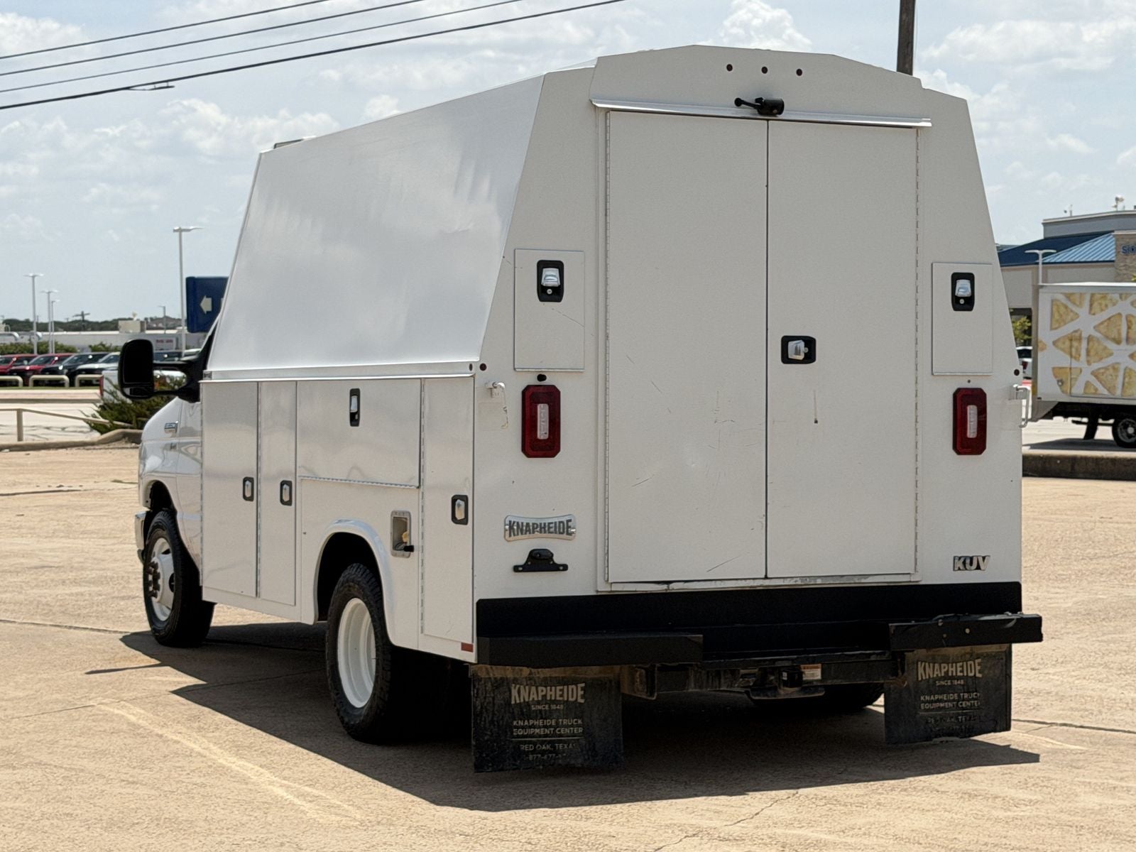 2019 Ford E-350SD Base Cutaway