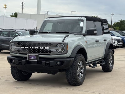 2023 Ford Bronco Badlands