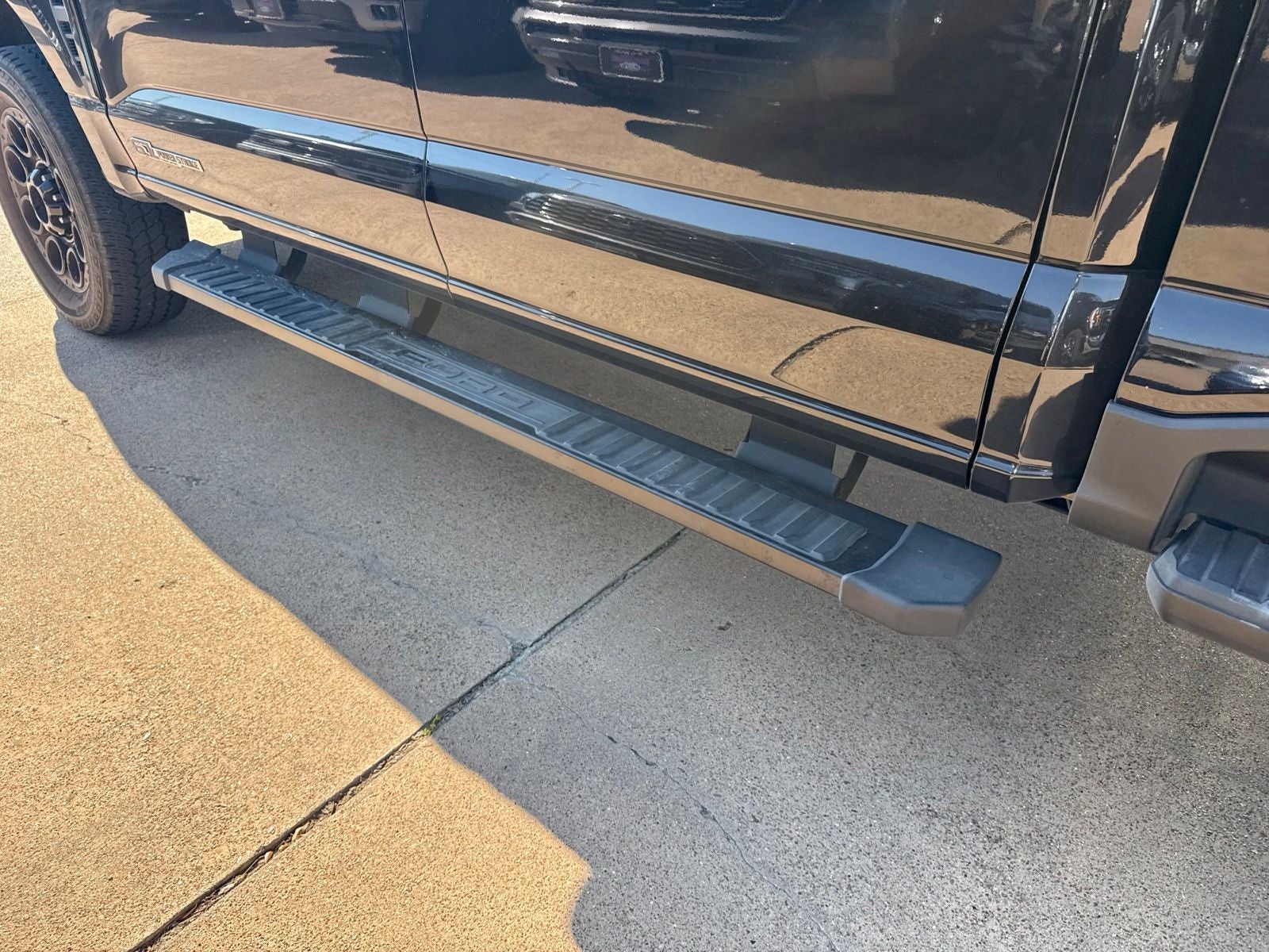 2025 Ford F-250SD F-250® Lariat®