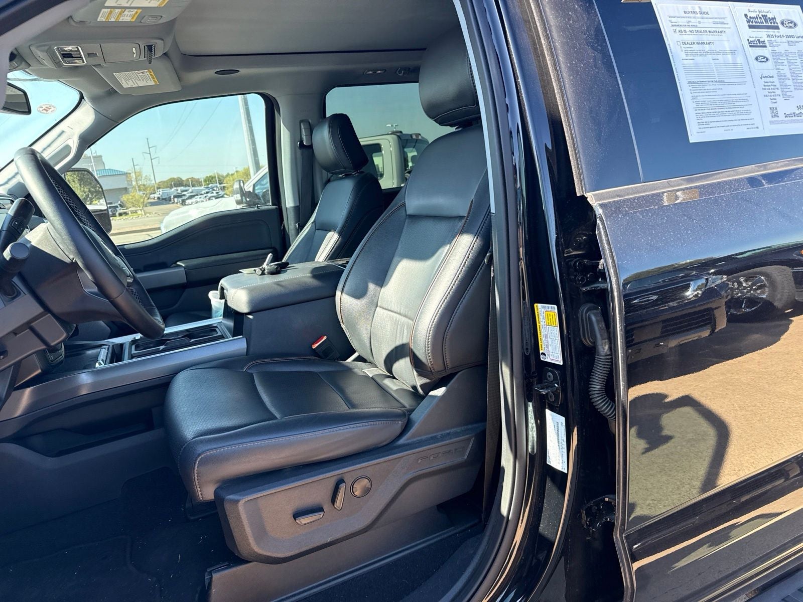 2025 Ford F-250SD F-250® Lariat®