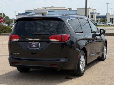 2021 Chrysler Voyager LXI