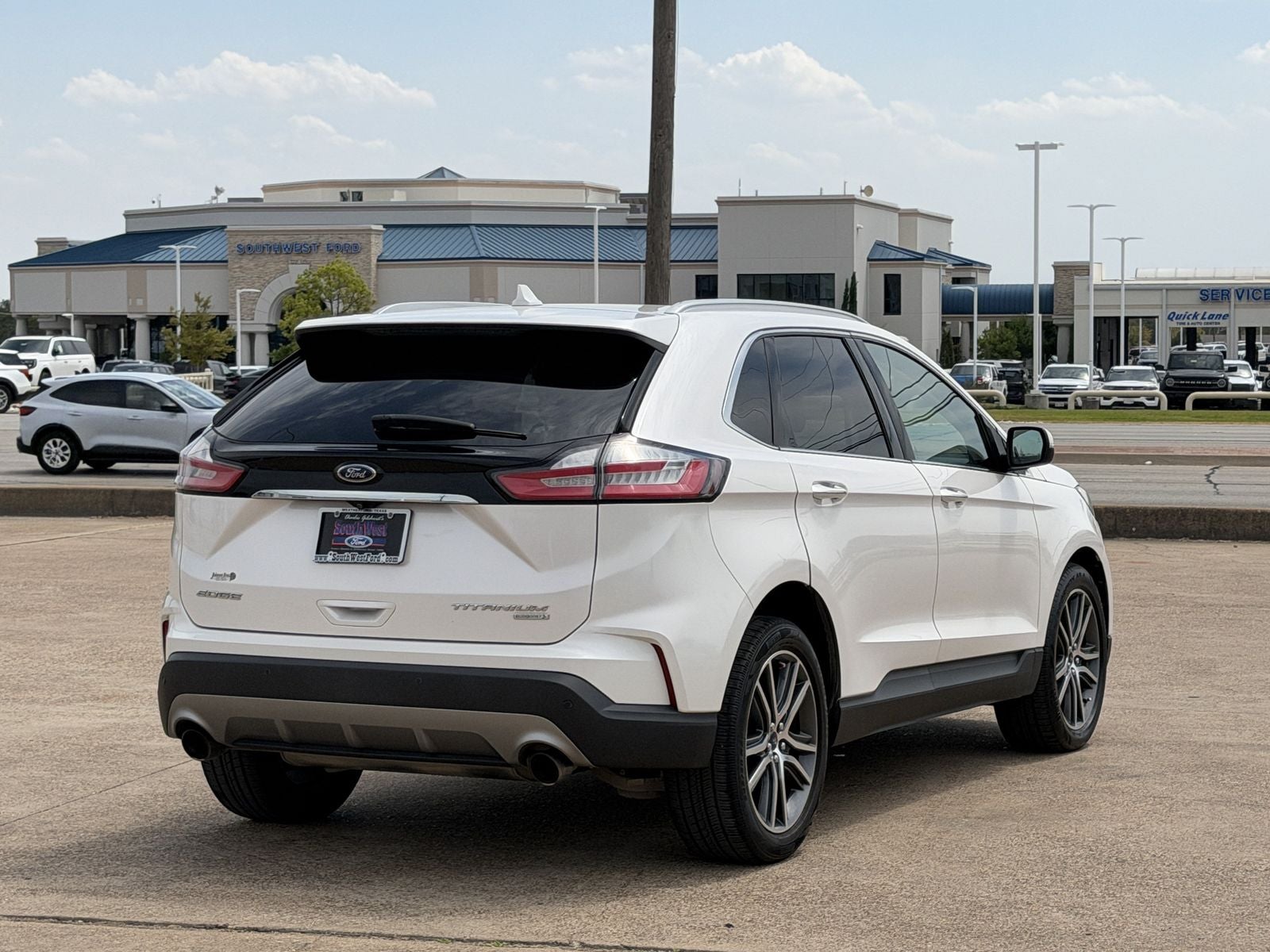 2019 Ford Edge Titanium