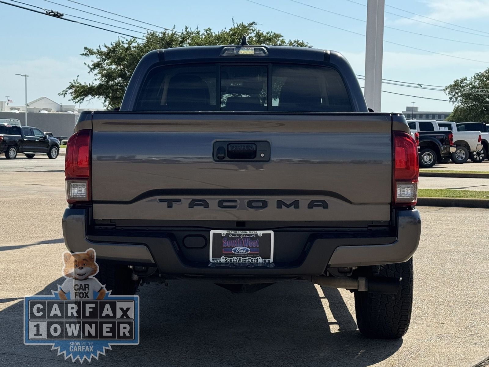 2022 Toyota Tacoma SR