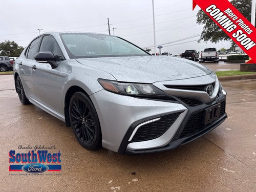 2022 Toyota Camry SE Nightshade