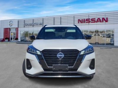 2024 Nissan Kicks SR