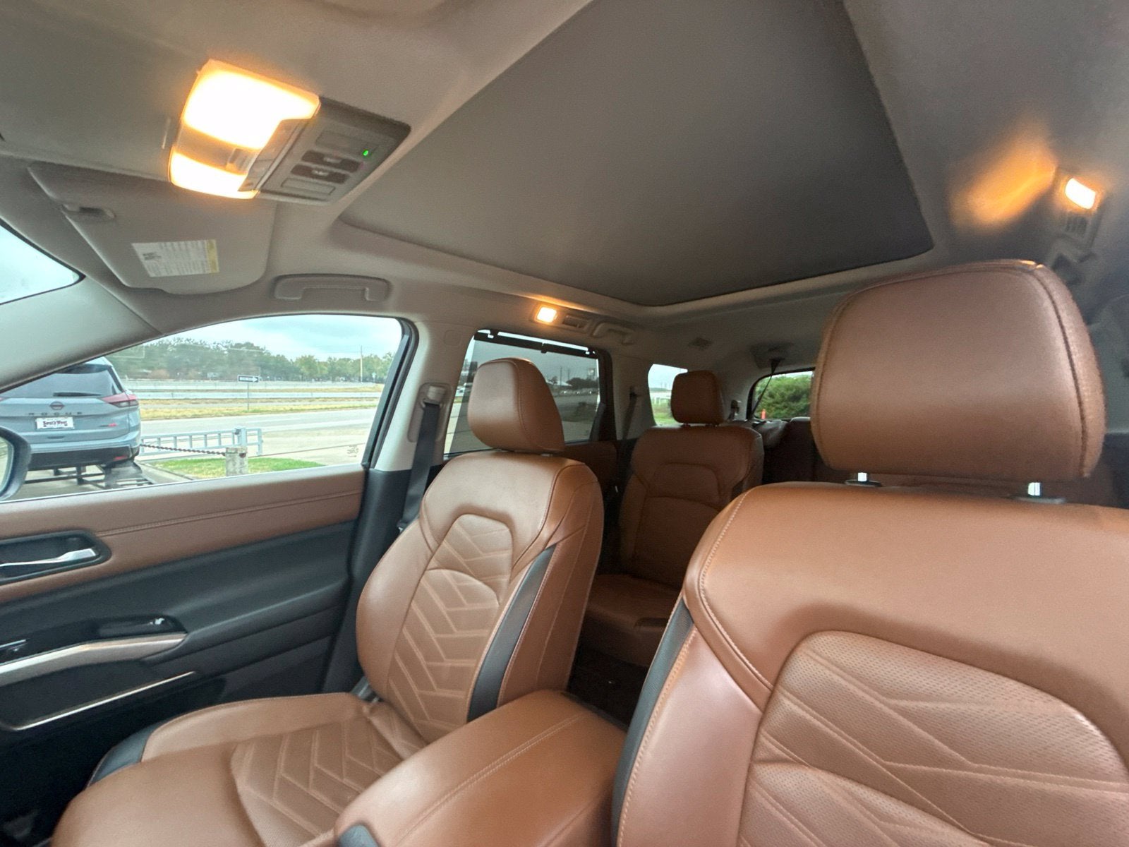 2023 Nissan Pathfinder Platinum