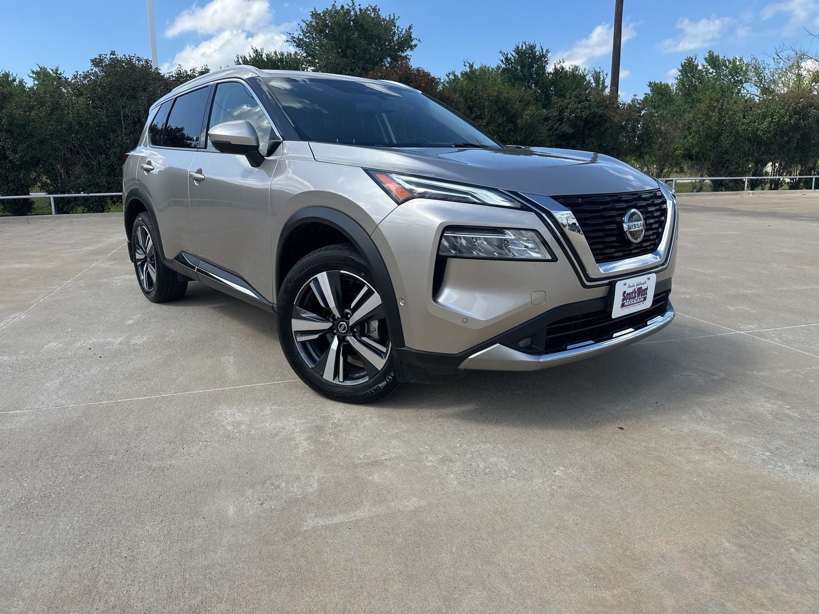 2021 Nissan Rogue Platinum