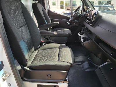 2025 Mercedes-Benz Sprinter 2500 Cargo 144 WB