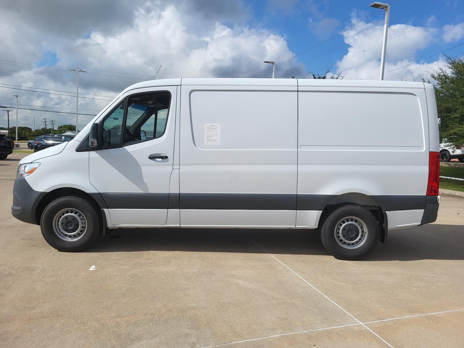 2025 Mercedes-Benz Sprinter 2500 Cargo 144 WB