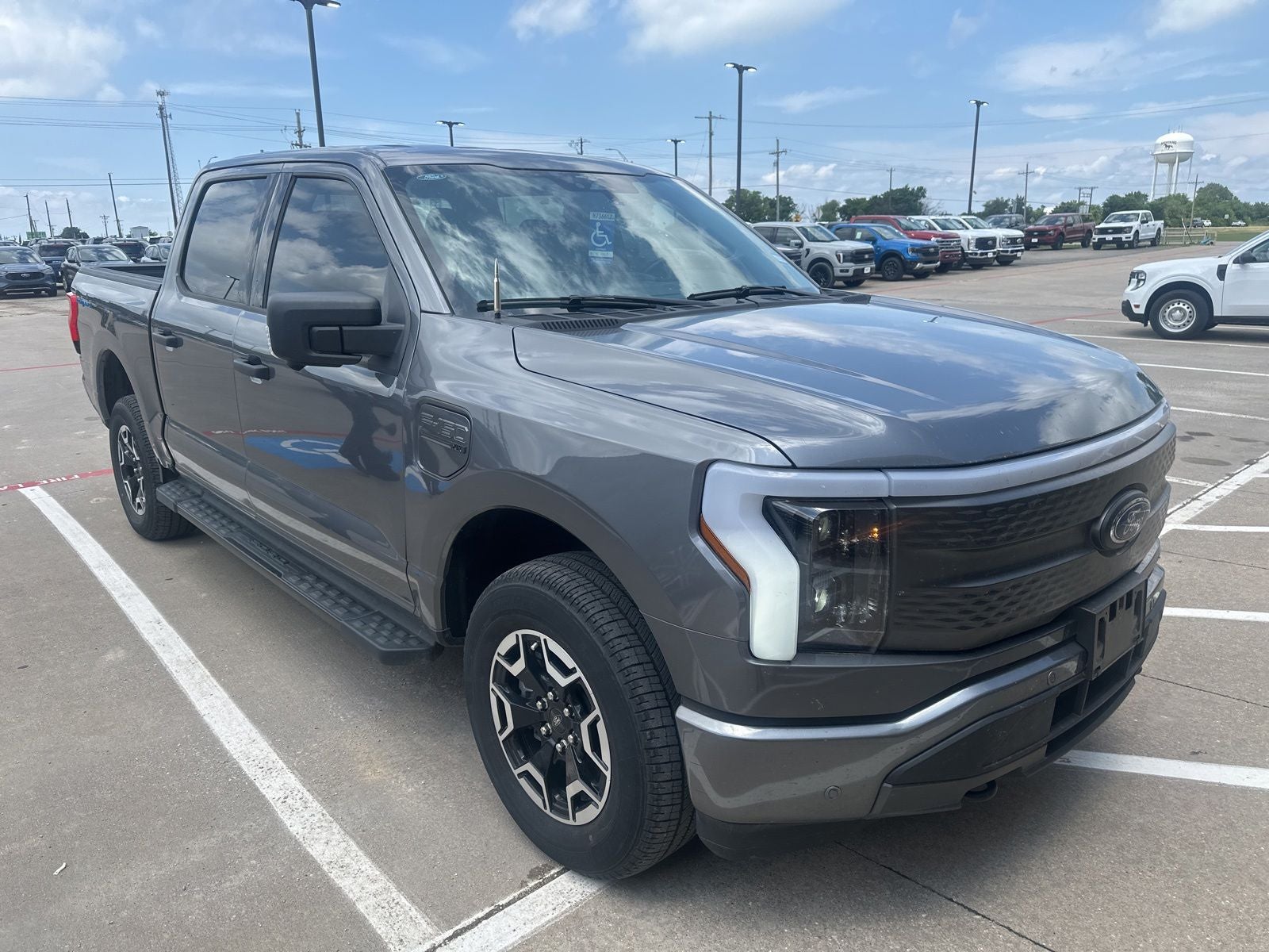 2023 Ford F-150 Lightning XLT