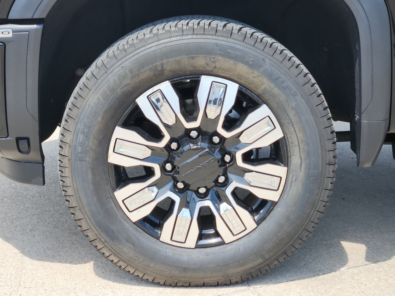 2024 GMC Sierra 2500HD Denali