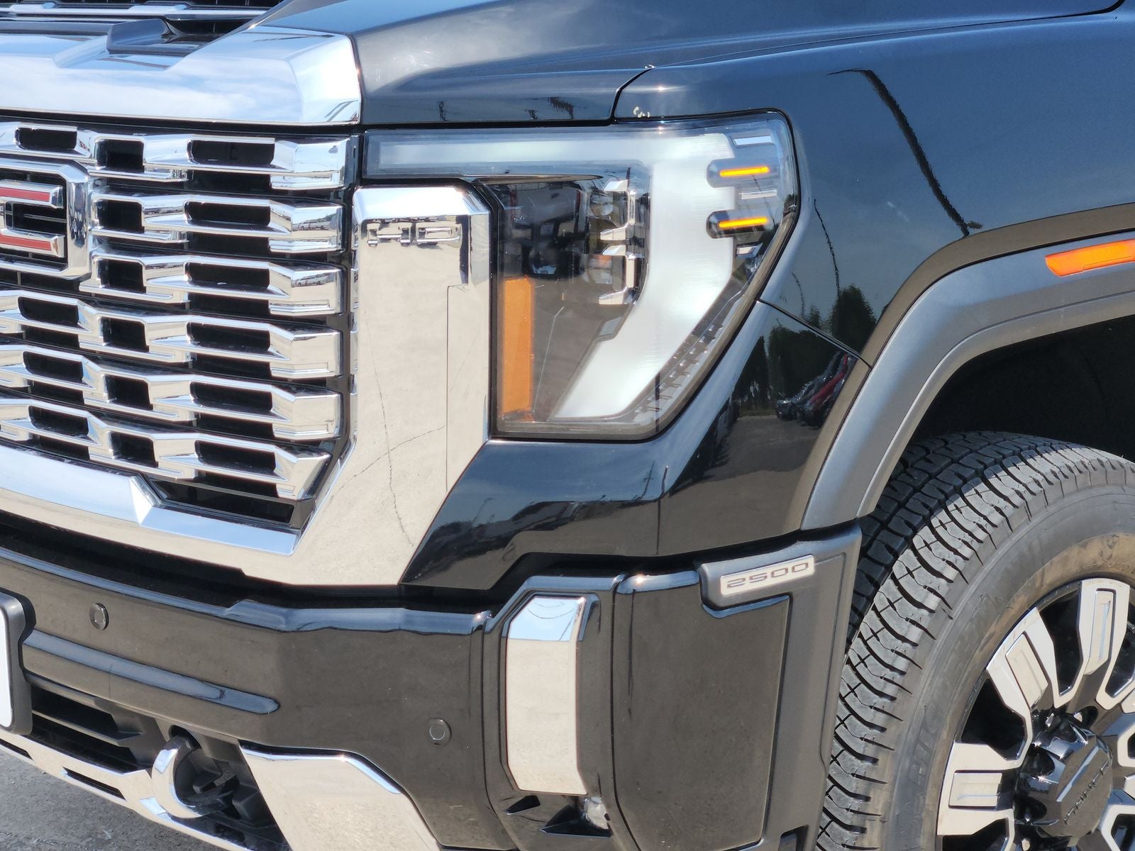 2024 GMC Sierra 2500HD Denali