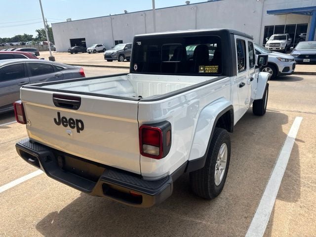 2022 Jeep Gladiator Sport S