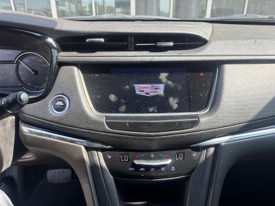 2022 Cadillac XT6 Luxury