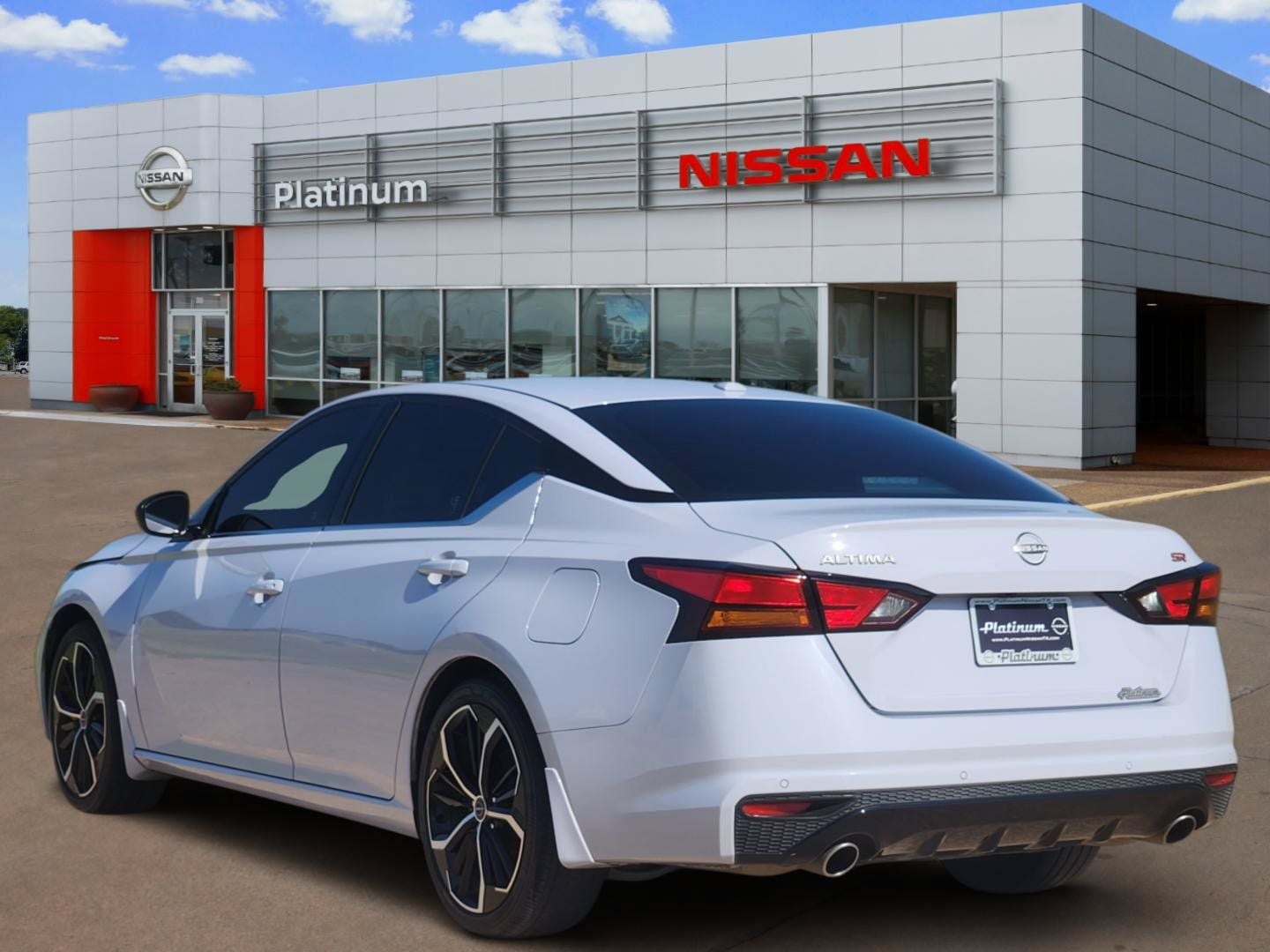 2024 Nissan Altima 2.5 SR