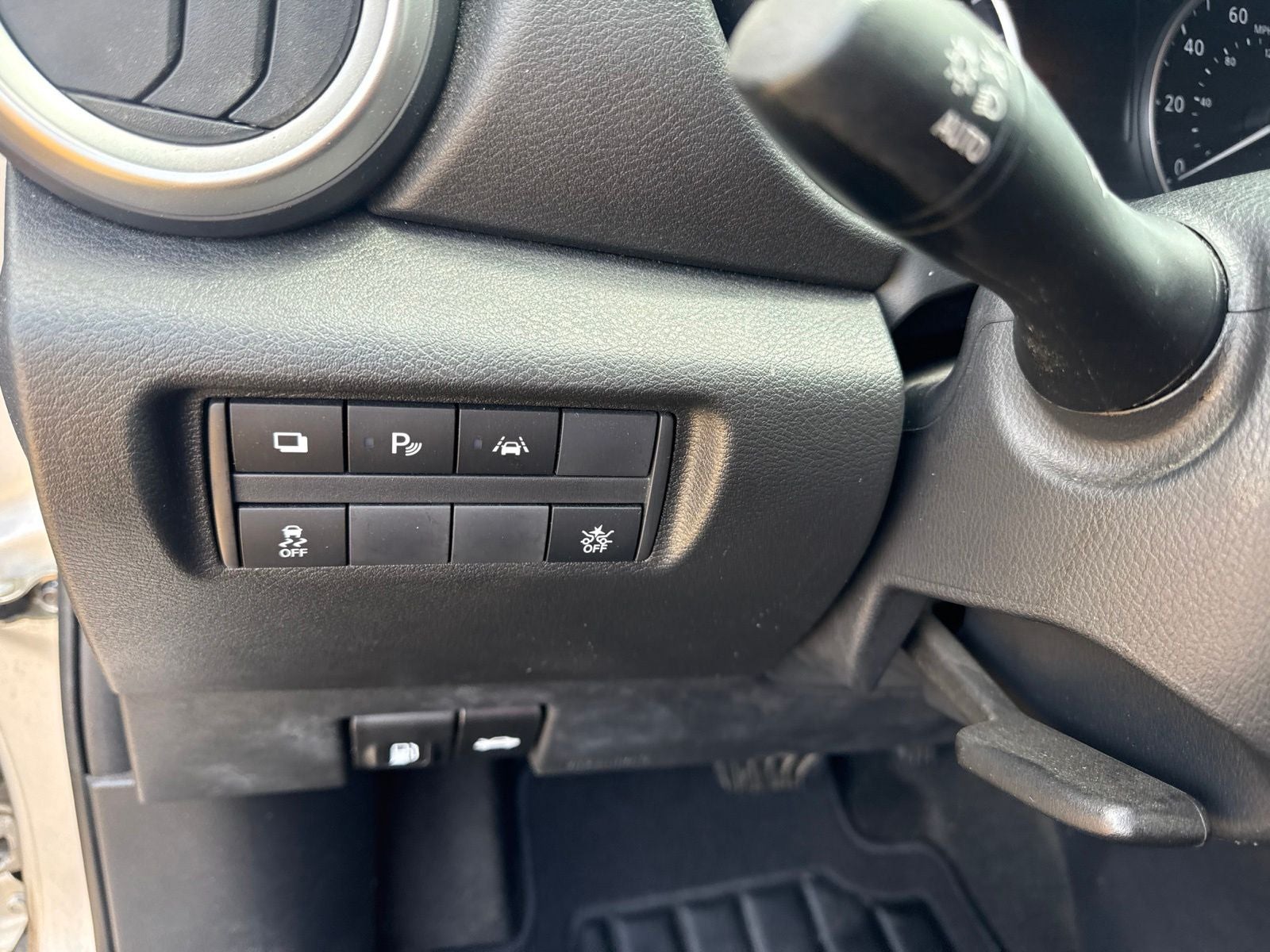 2021 Nissan Versa 1.6 S