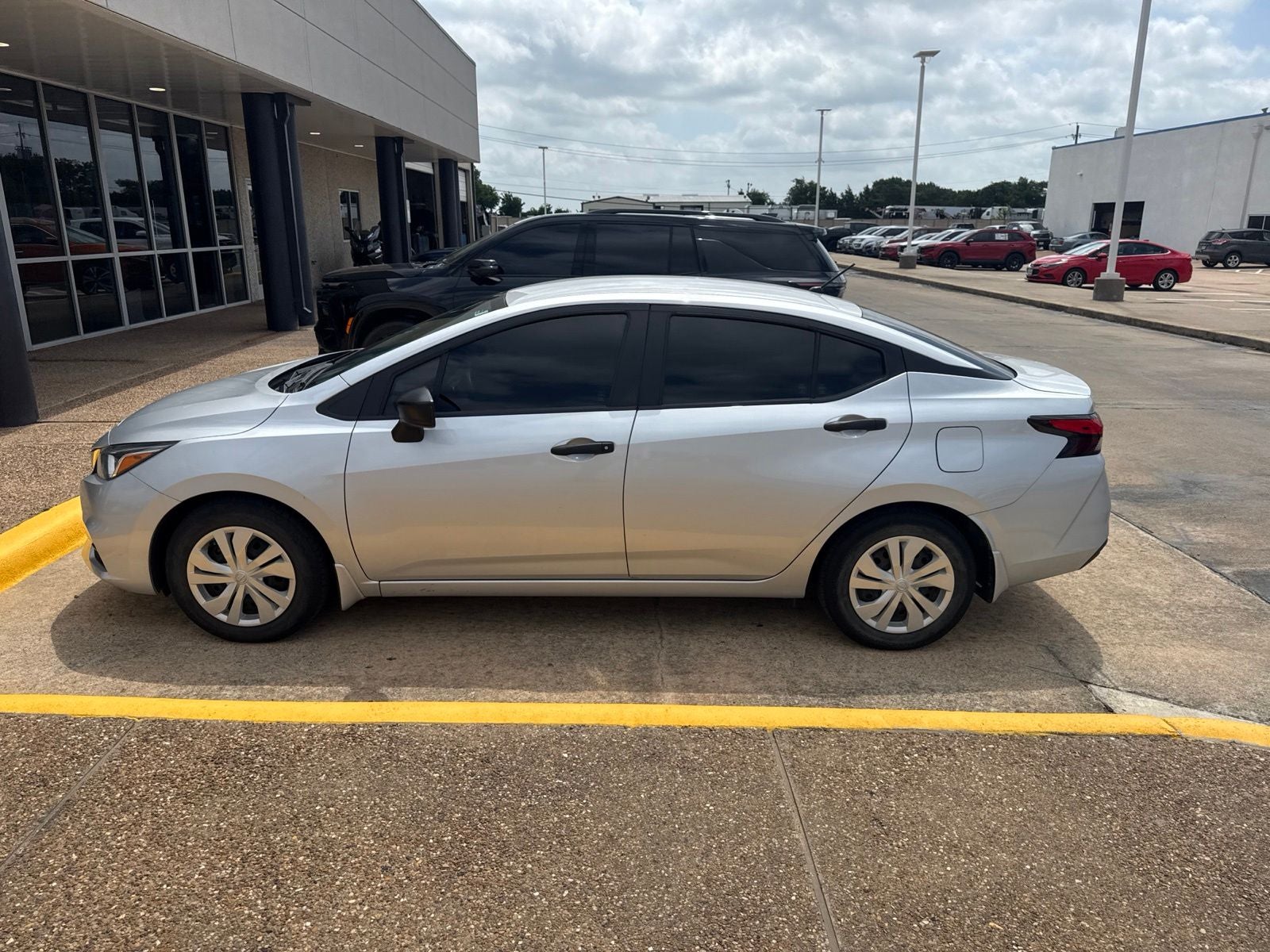 2021 Nissan Versa 1.6 S
