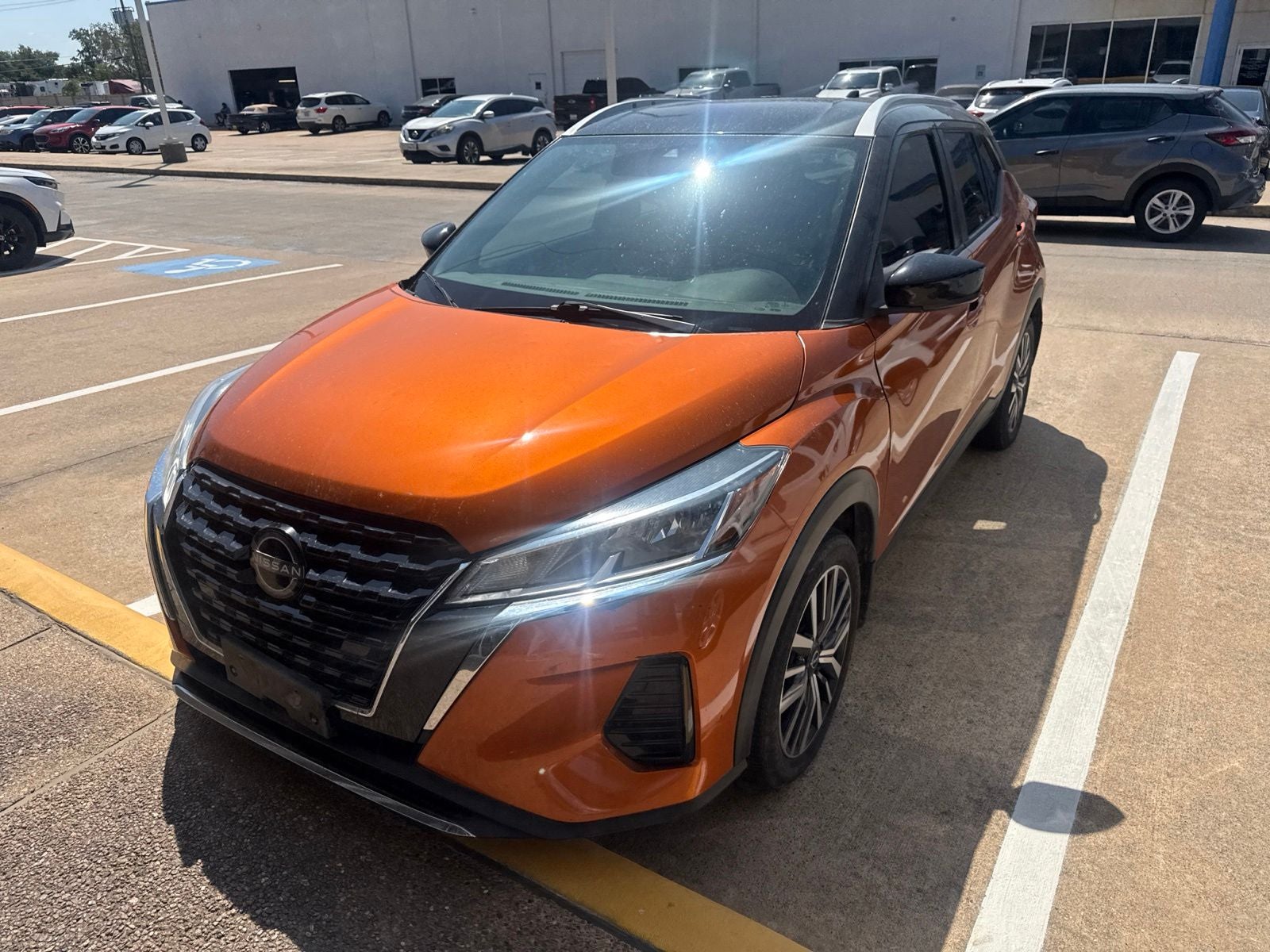 2022 Nissan Kicks SV