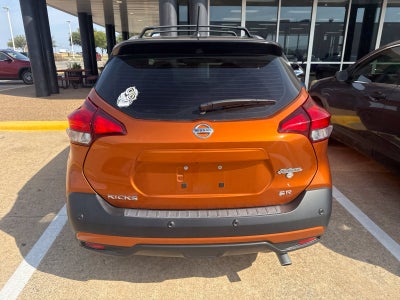 2020 Nissan Kicks SR