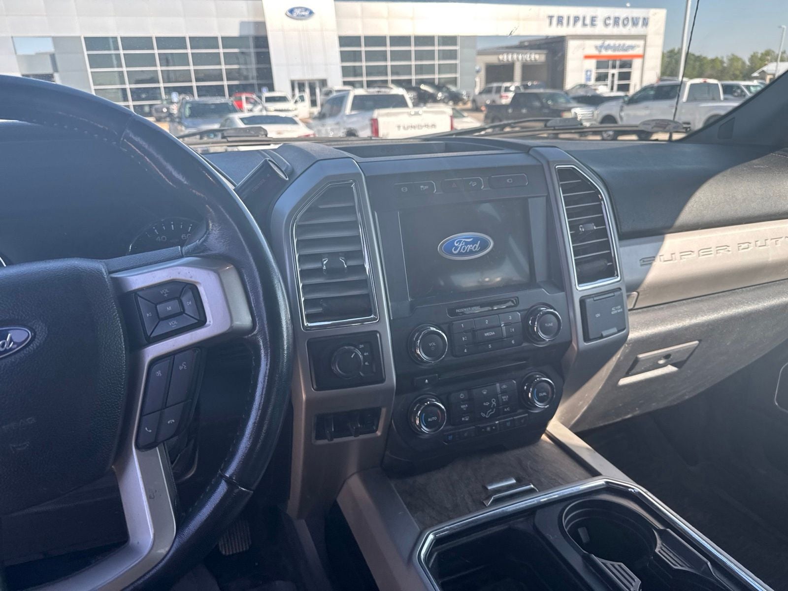 2017 Ford F-350SD Lariat DRW