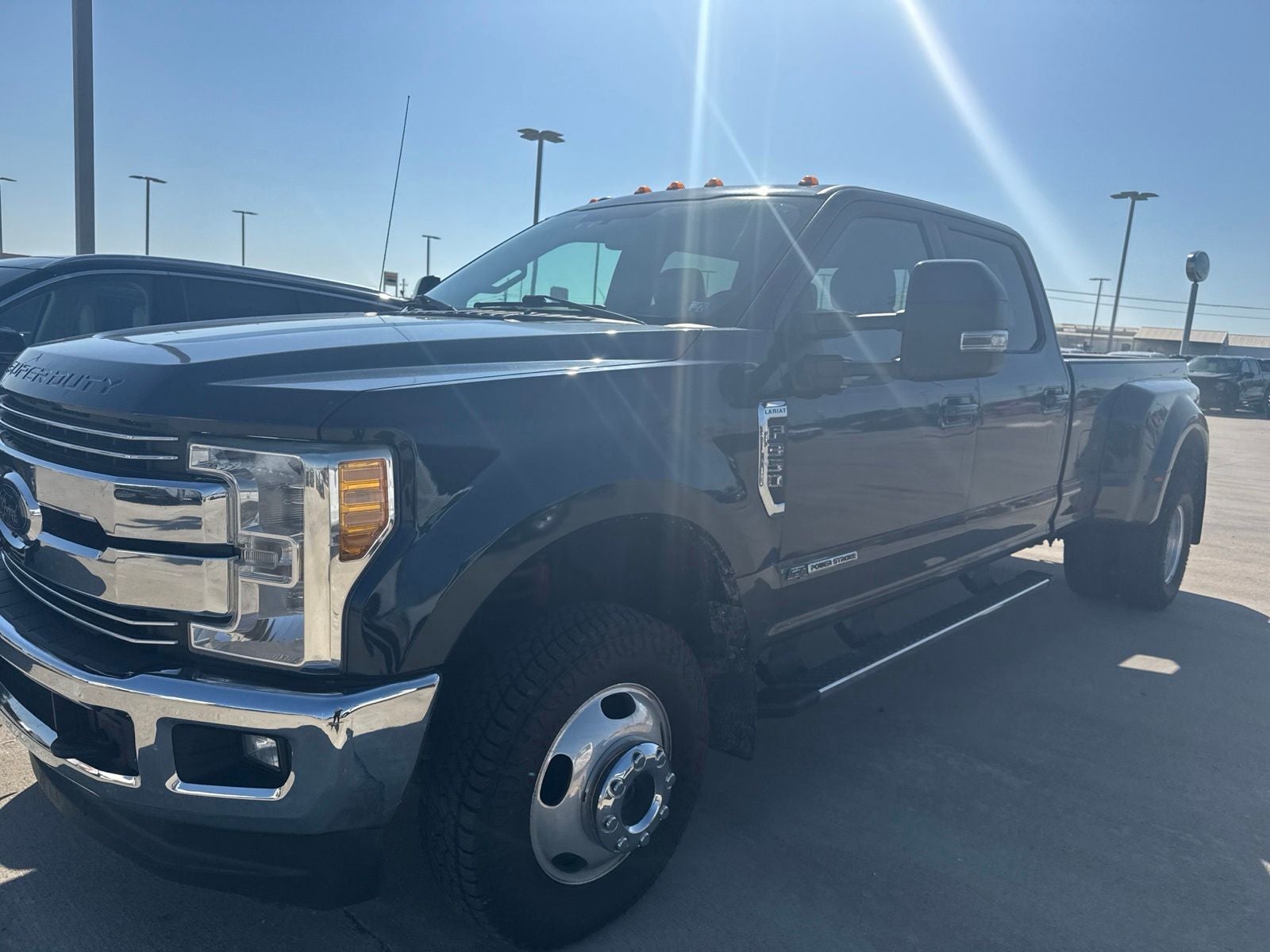 2017 Ford F-350SD Lariat DRW