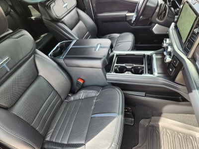 2025 Ford F-450SD Platinum DRW