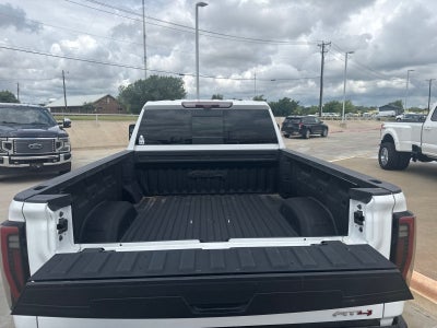 2024 GMC Sierra 2500HD AT4