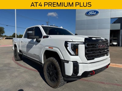 2025 GMC Sierra 2500HD AT4
