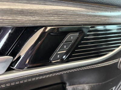 2023 Jeep Wagoneer L Series III