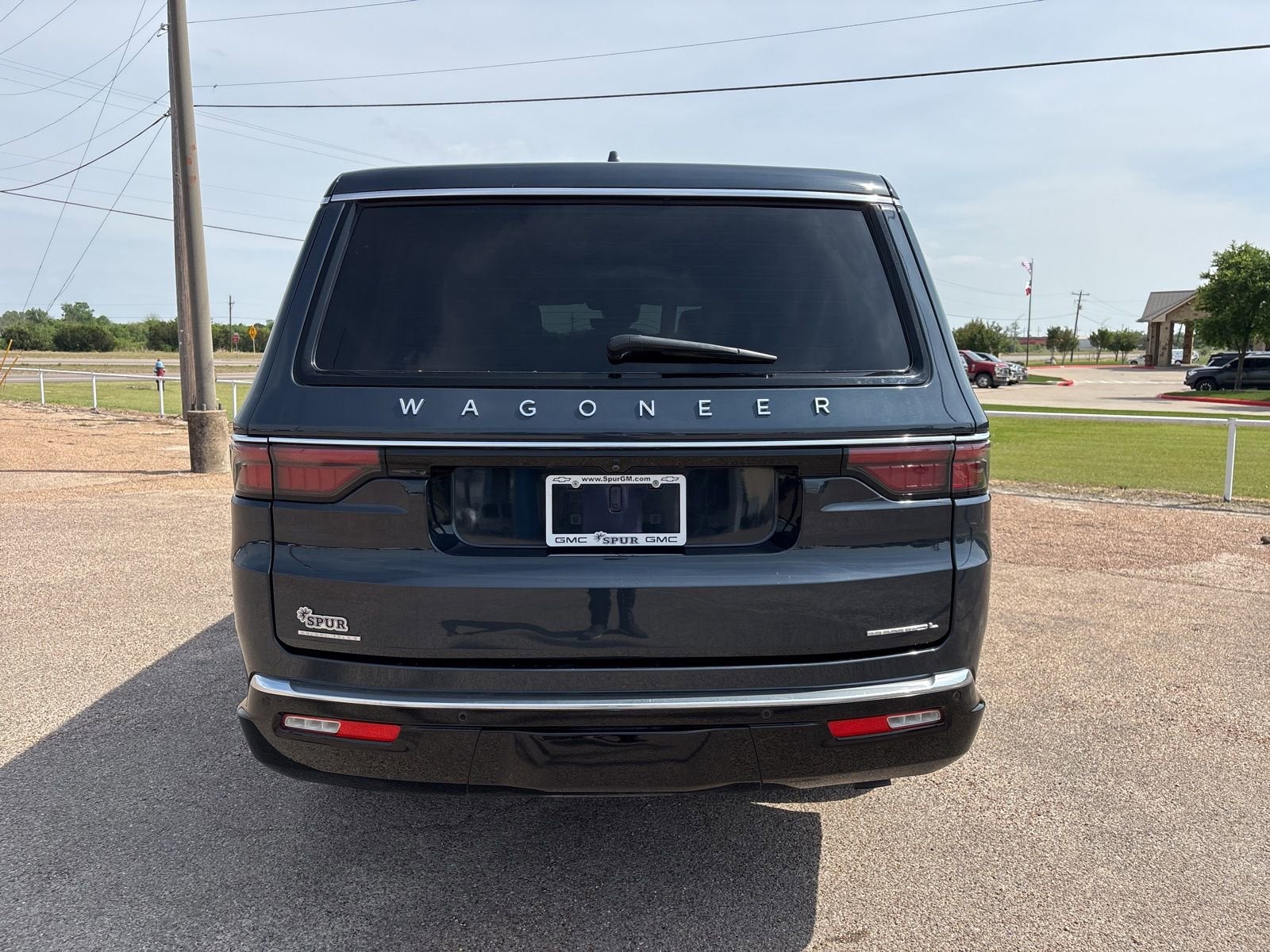 2023 Jeep Wagoneer L Series III