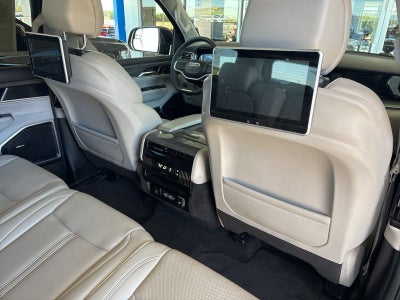 2022 Jeep Wagoneer Series II