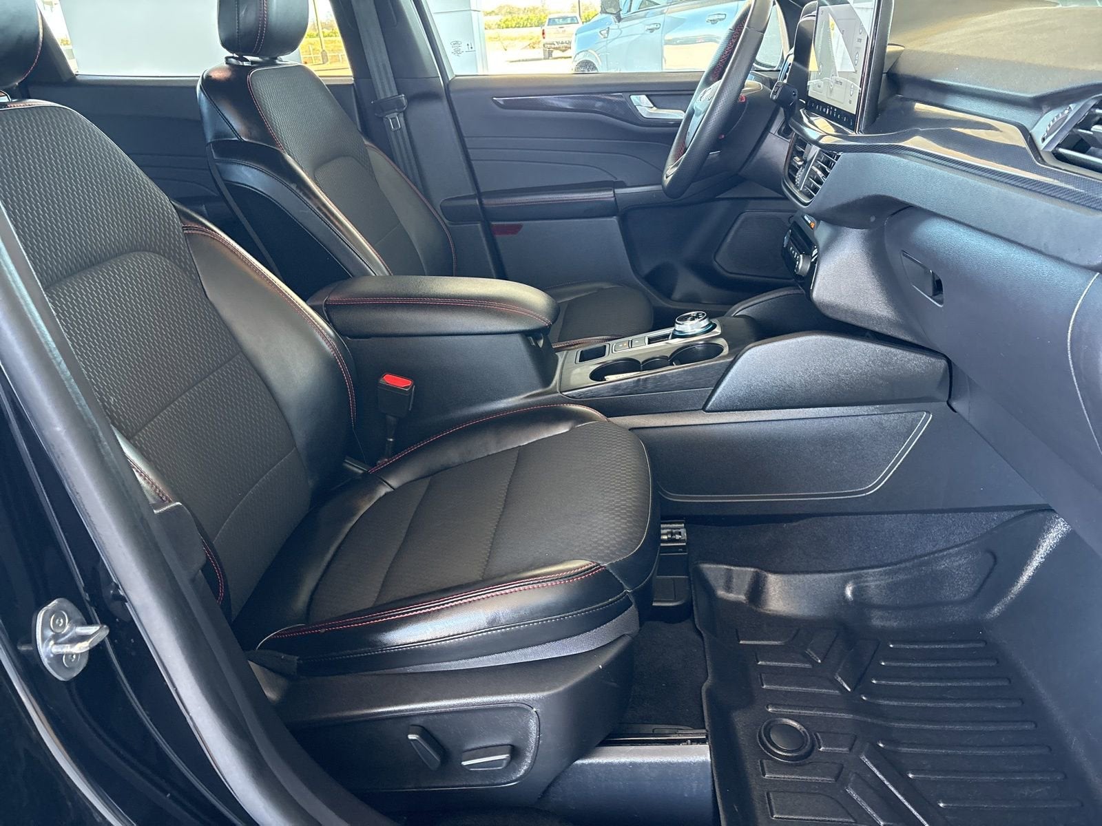 2023 Ford Escape ST-Line Elite