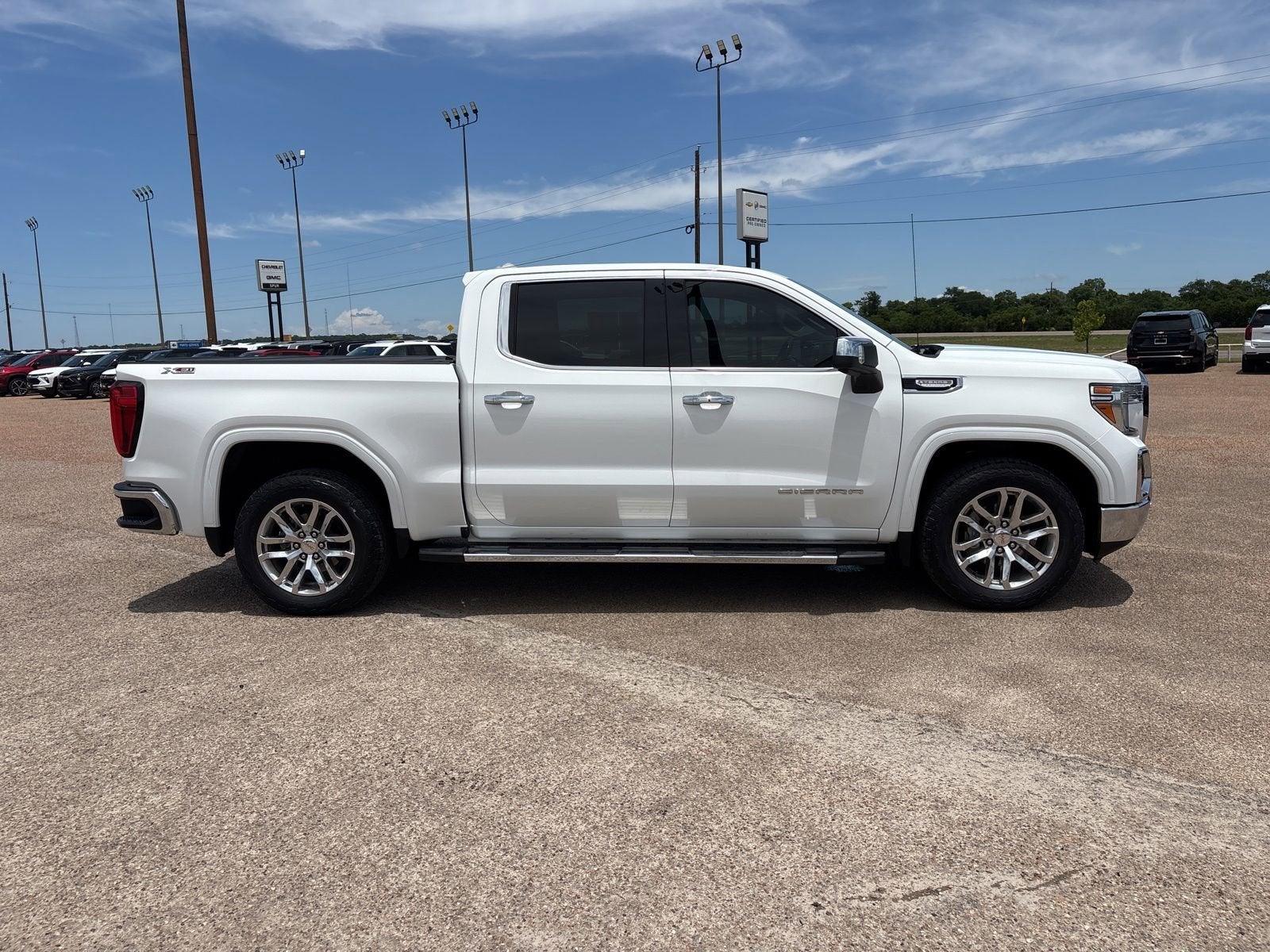 2020 GMC Sierra 1500 SLT