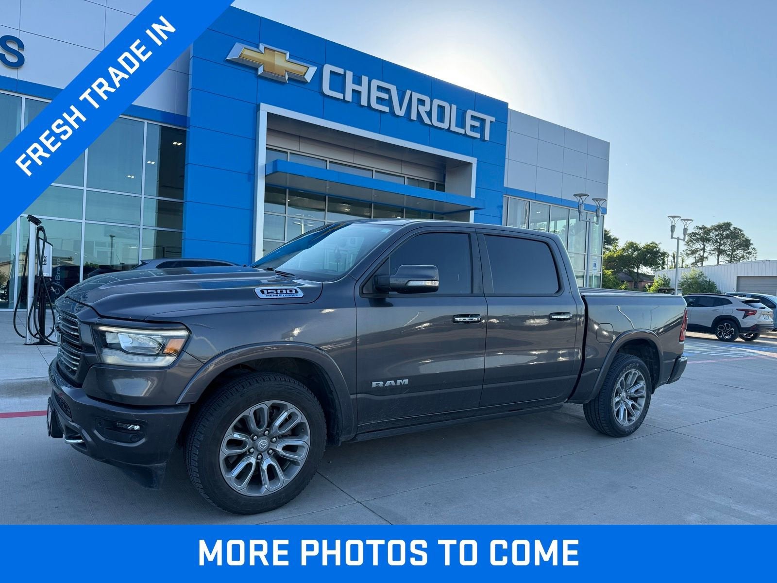 2021 RAM 1500 Laramie Crew Cab 4x2 5'7" Box