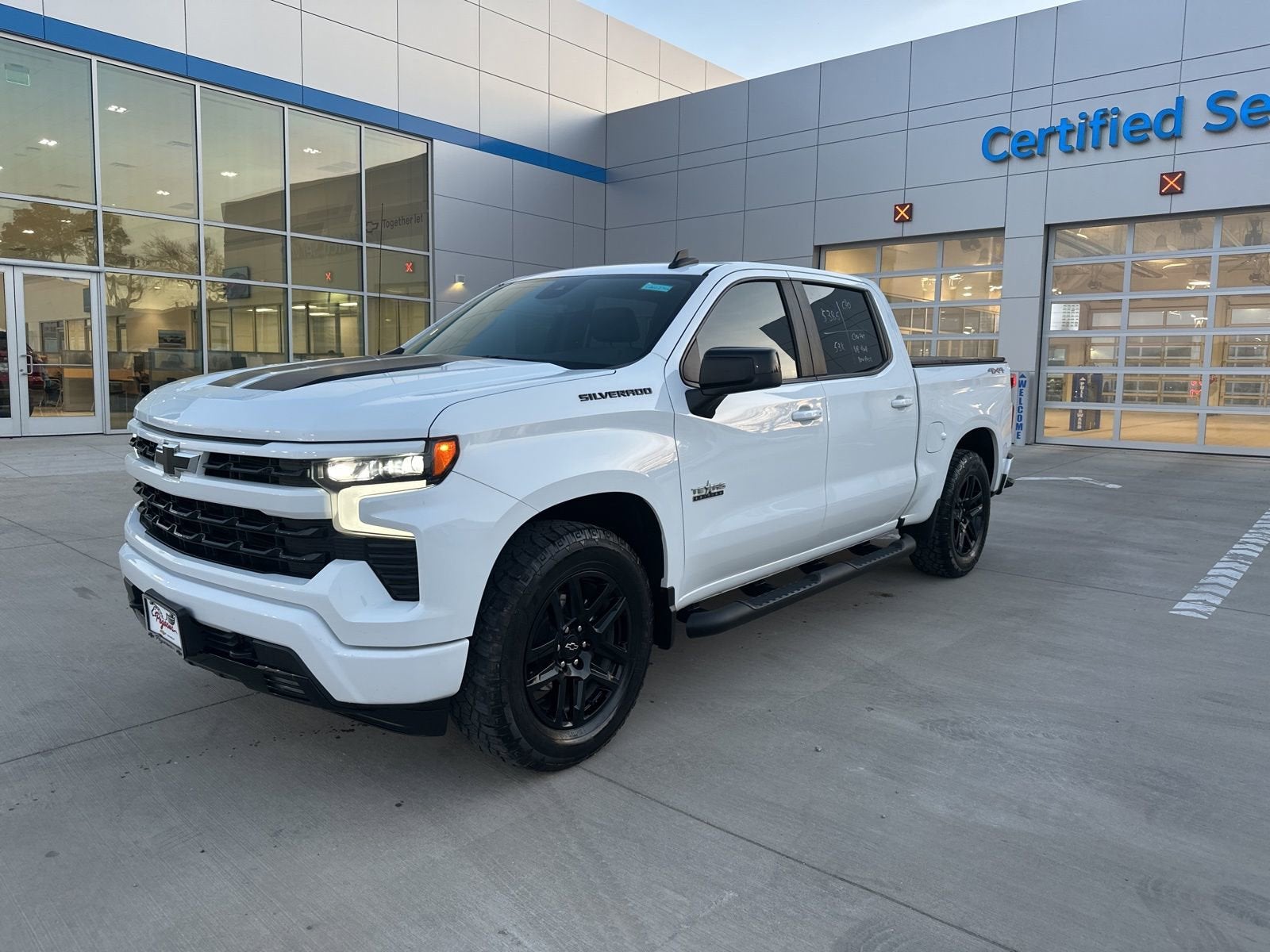 2023 Chevrolet Silverado 1500 RST